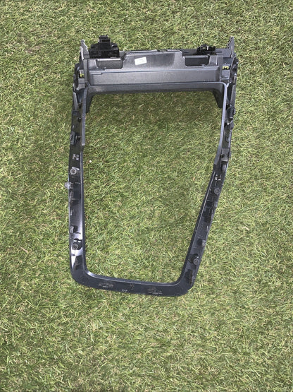 Console Centrale Audì RSQ3 83B864260