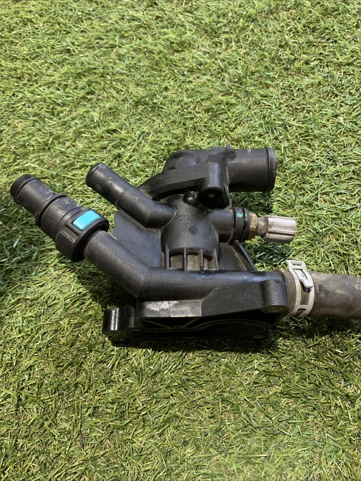 VALVOLA TERMOSTATICA PER FORD Fiesta 7° Serie CM5G-9K478-GA 1.0 Benzina