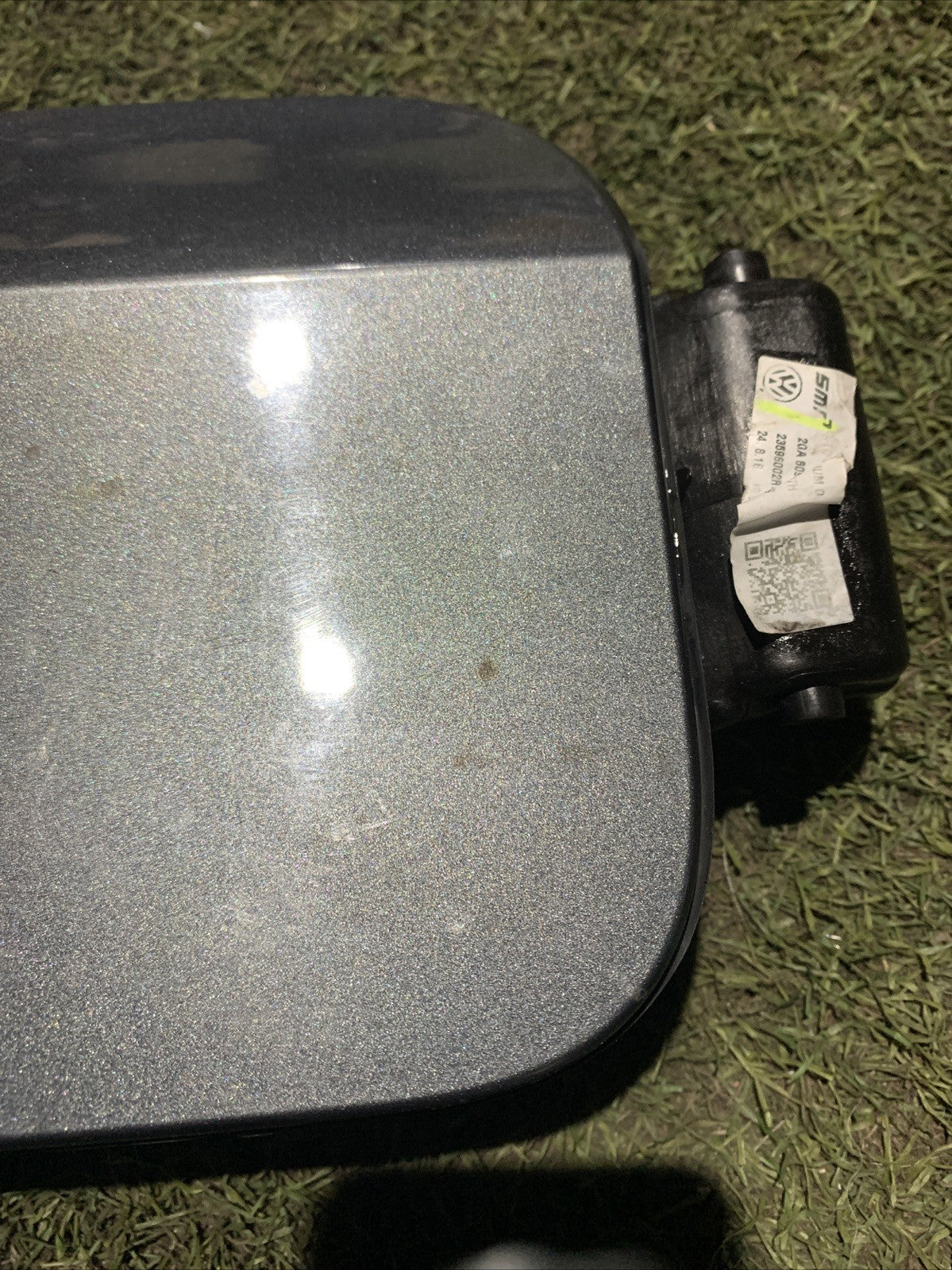Tappo Sportellino Carburante Volkswagen T-Roc 1.6 Diesel 2GA809857