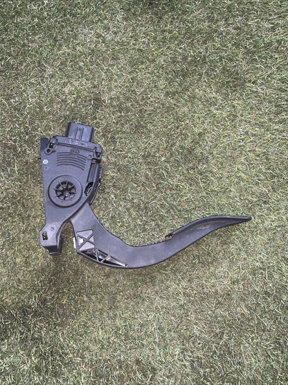 Pedale Pedaliera Acceleratore AUDI A4 8K 3.0 TDI 8K1723523 2007 2013