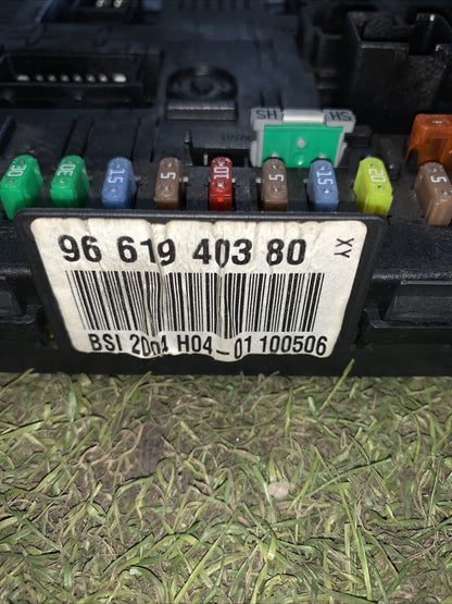 9661940380 CENTRALINA SCATOLA FUSIBILI RELÈ CITROEN C5 2.0