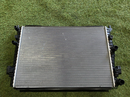 Radiatore Acqua Volkswagen Polo 2024 1.0 Benzina 2Q0121253K