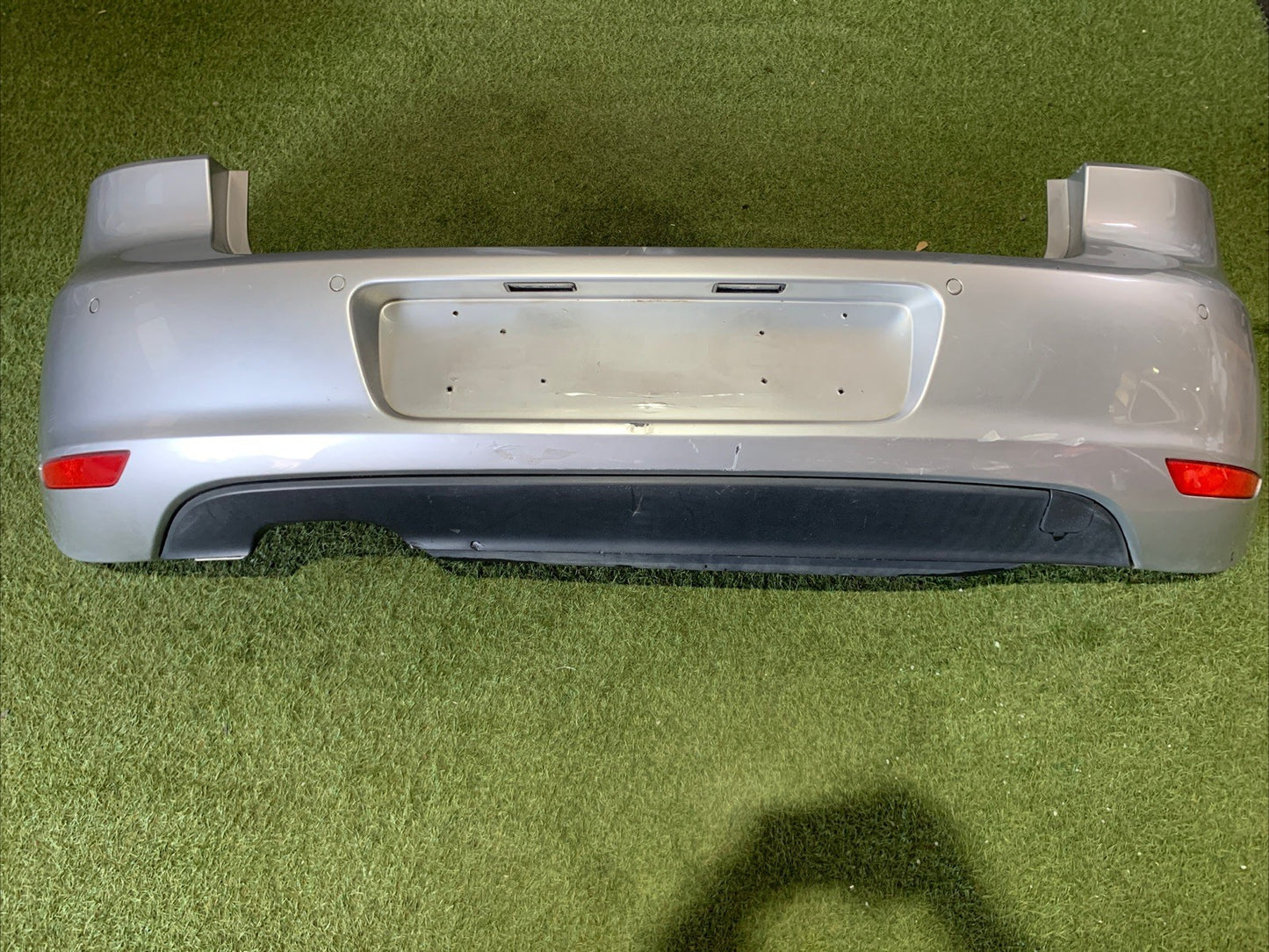 PARAURTI POSTERIORE CON SENSORI DI PARCHEGGIO VOLKSWAGEN Golf 6 2009 Berlina