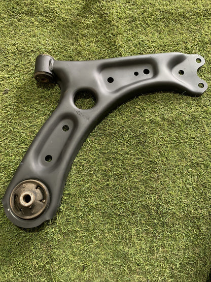 Braccio Oscillante Anteriore Destro Hyundai KONA 2020 1.6 Diesel 54501-J9000