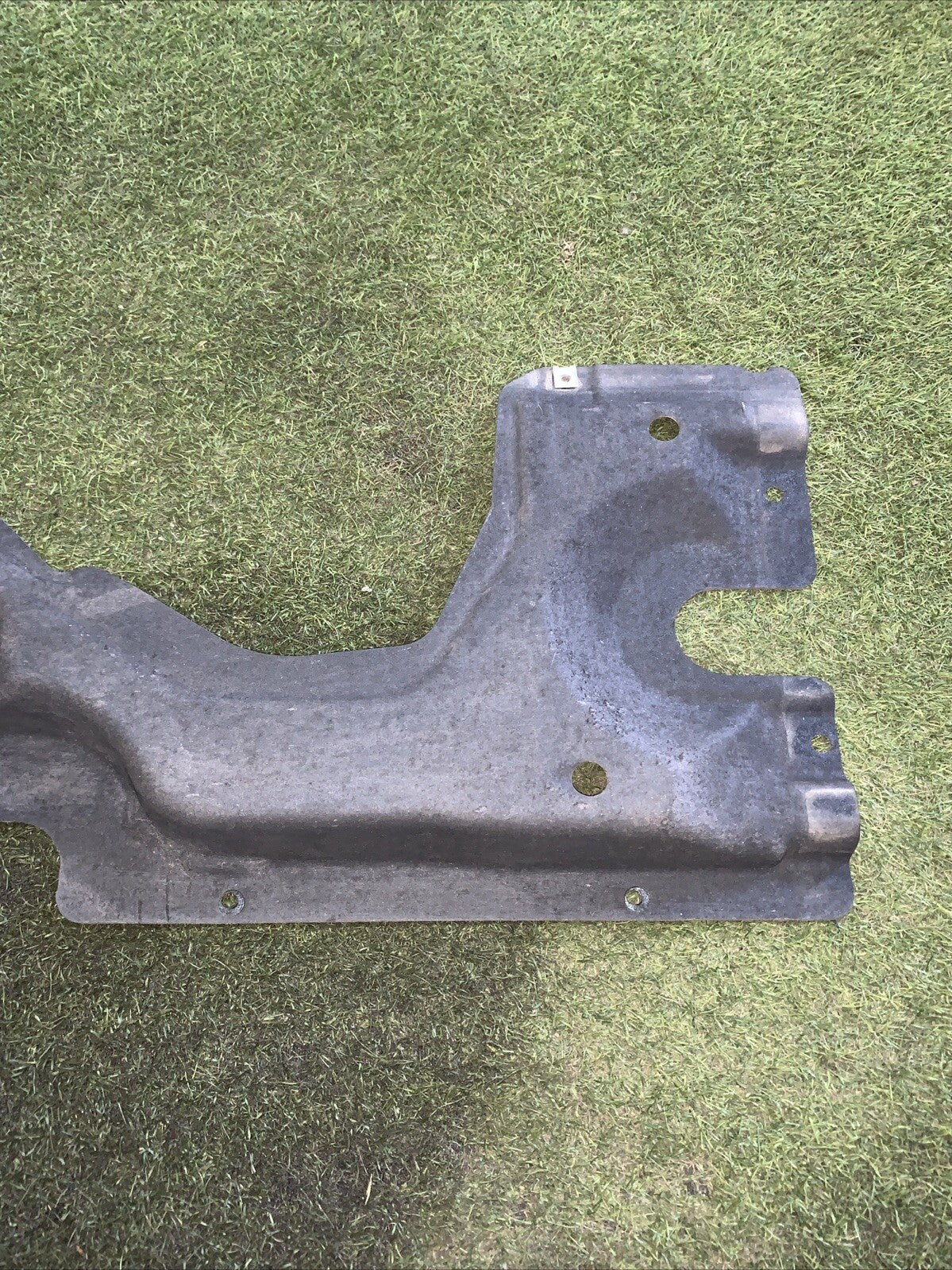 Sotto Scocca Posteriore Sinistra Audi Q7 2016 4M0825213F