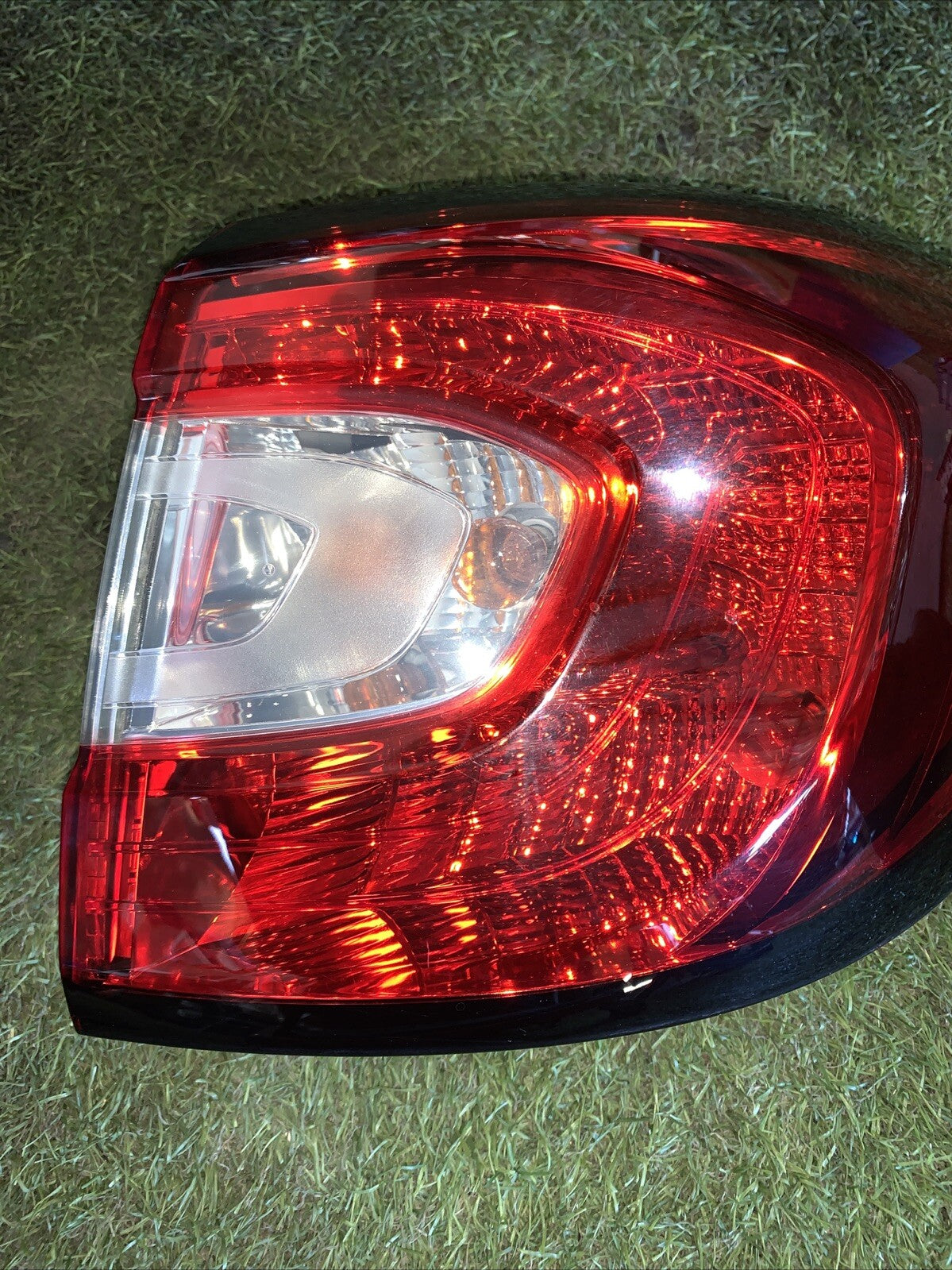 STOP FANALE POSTERIORE DESTRO RENAULT Captur Serie 265502731R