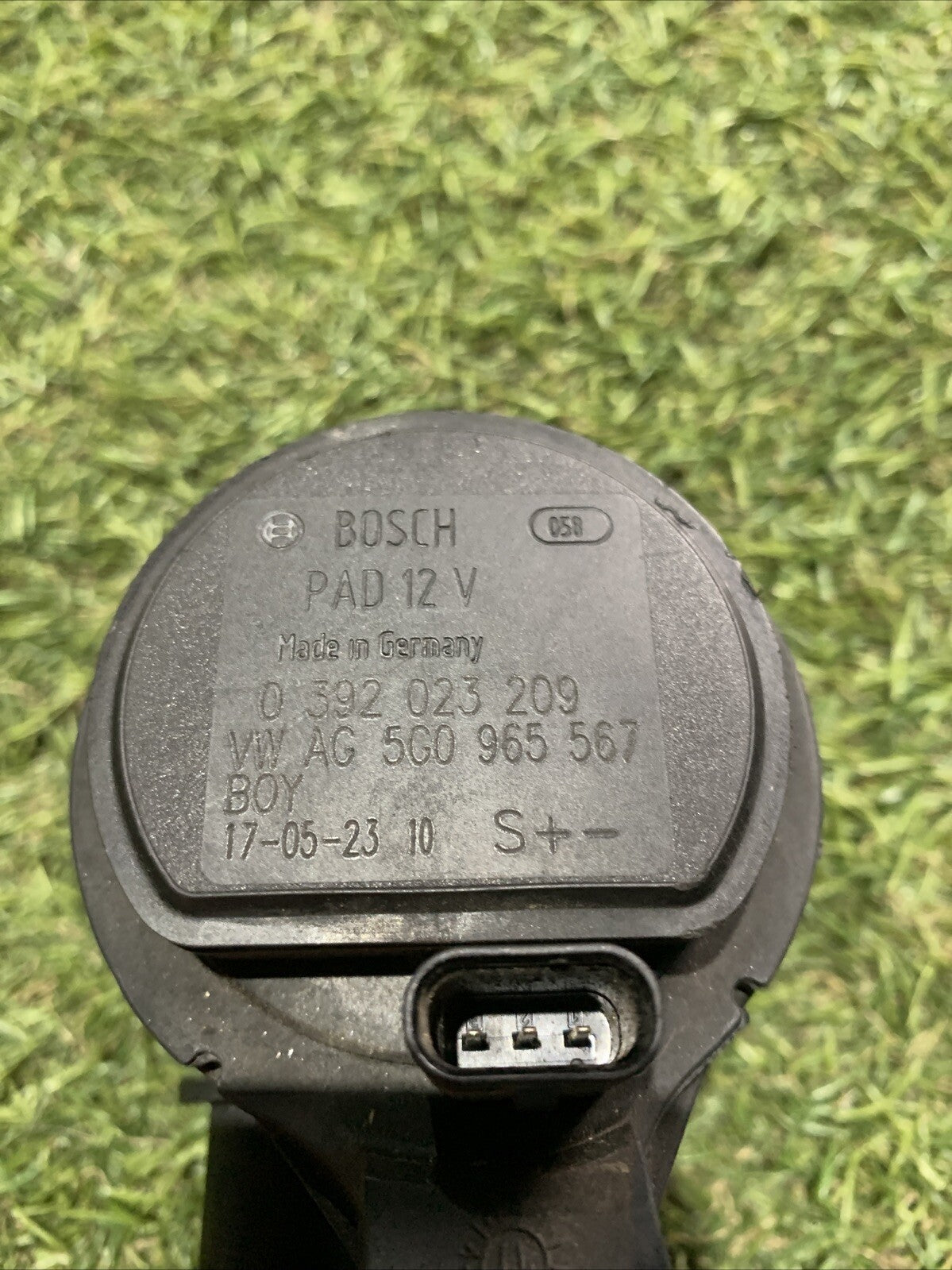 POMPA ACQUA AUSILIARIA PER VOLKSWAGEN Golf 7 Berlina 5G0965567