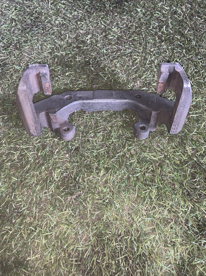 porta pinza freno anteriore Dx ford fiesta 2004 1.4