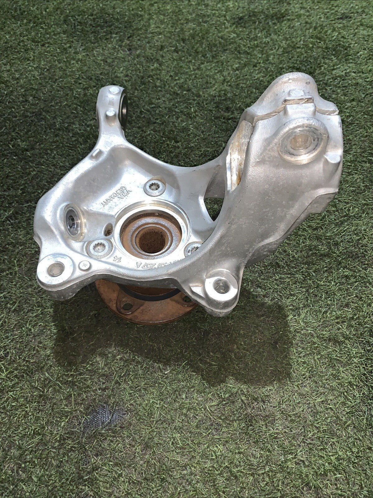 Mozzo Montante Fusello Anteriore Sinistro Volkswagen Golf 8 1.4 TSI 5WA407257A