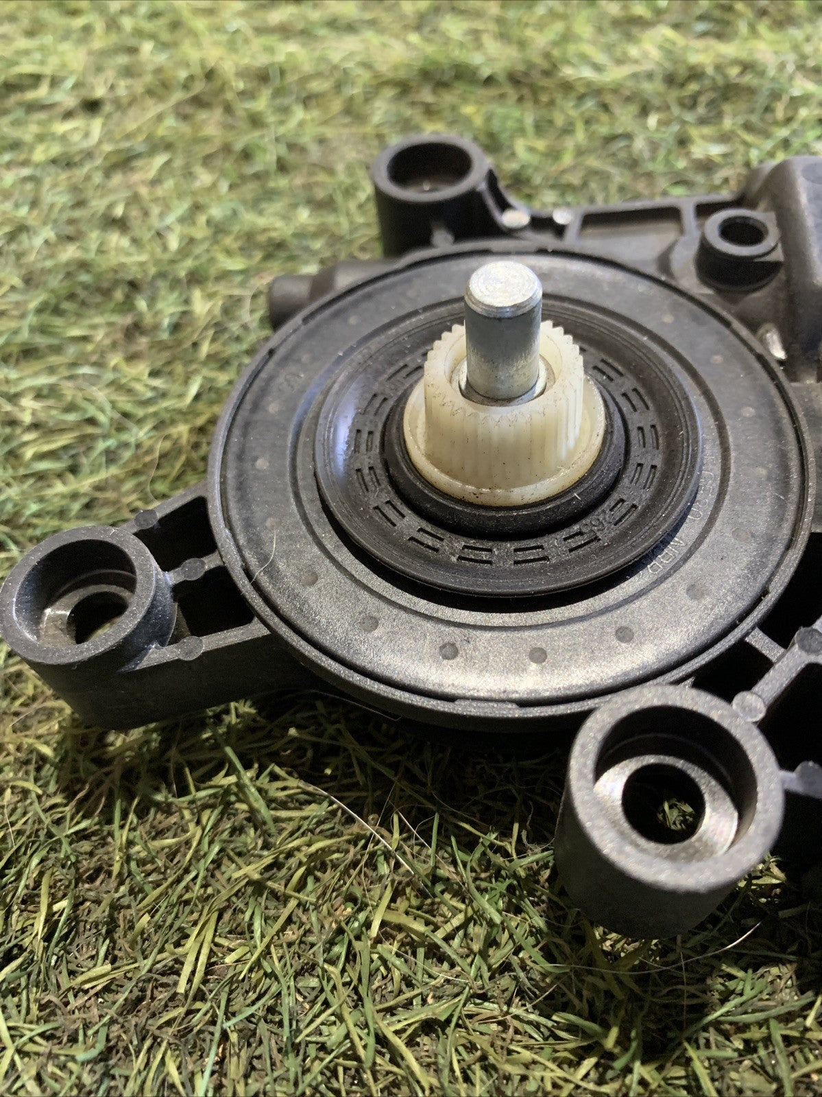 MOTORINO ALZAVETRO POSTERIORE SINISTRO PER ALFA ROMEO Stelvio 0130822071