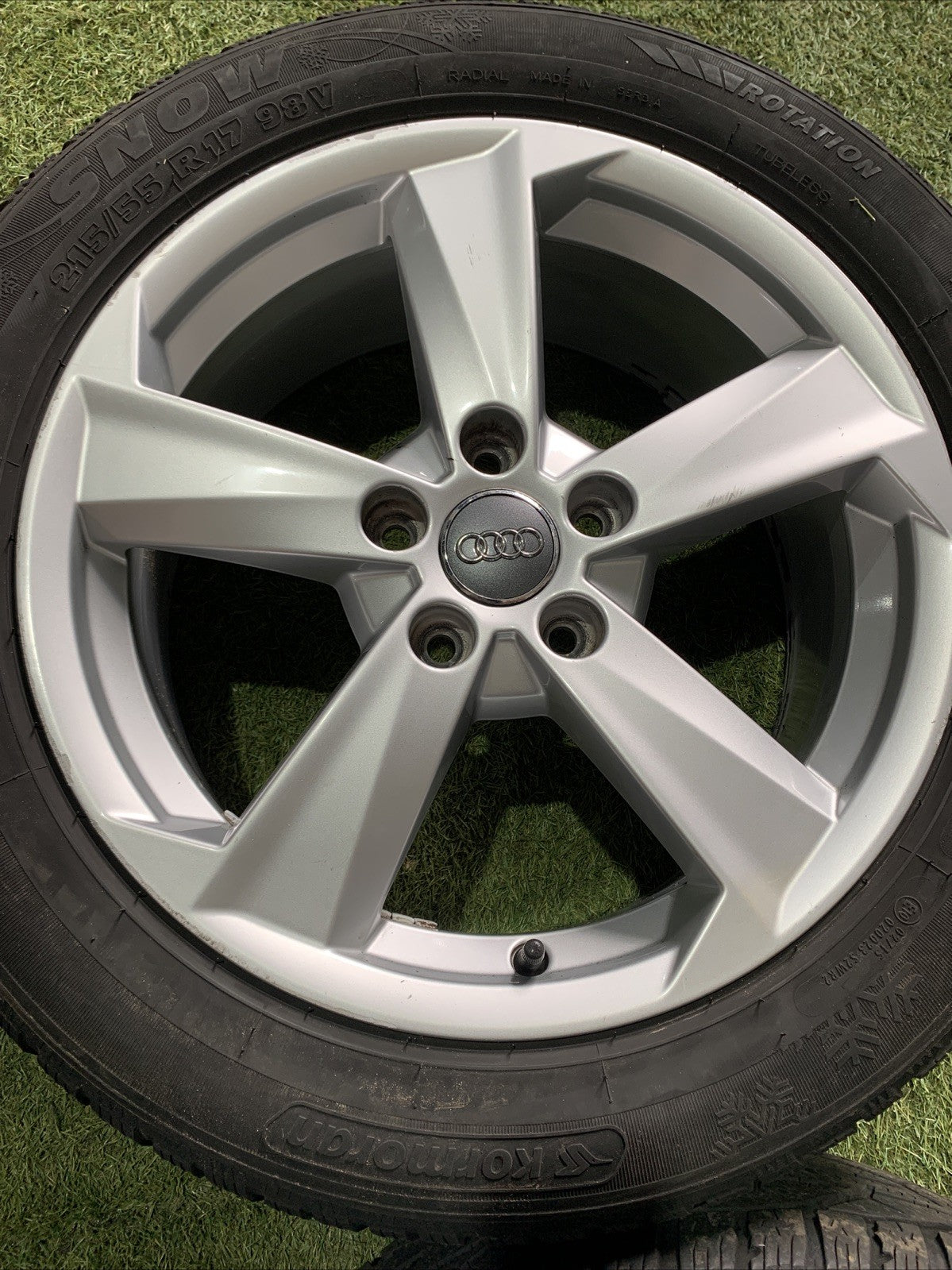 4 Cerchi In Lega Da 17 Con Gomme Audi Q2 81A601025B