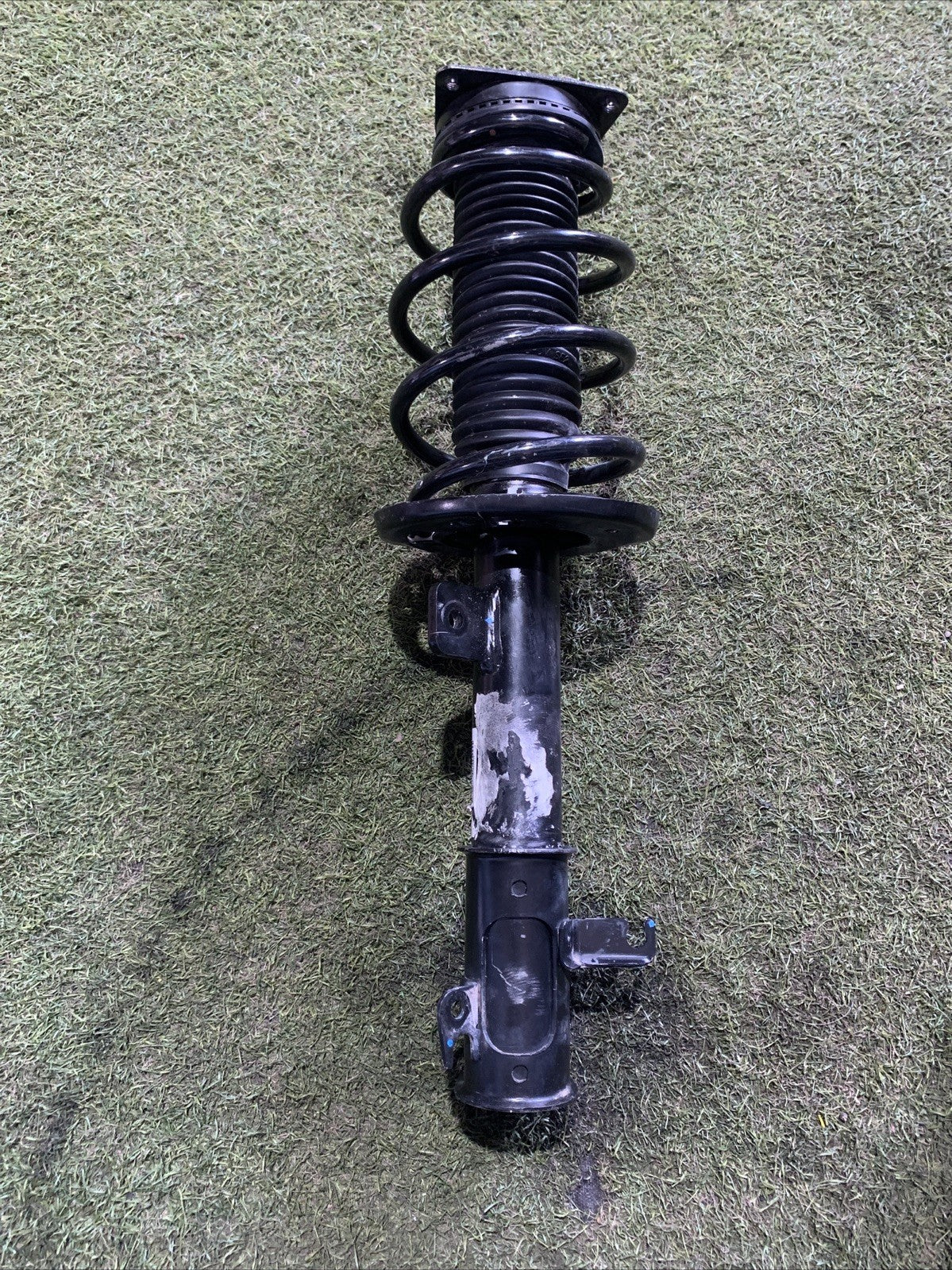 AMMORTIZZATORE ANTERIORE DESTRO PER PEUGEOT 2008 Serie 9836654680 (19 ) 1.2 BENZ