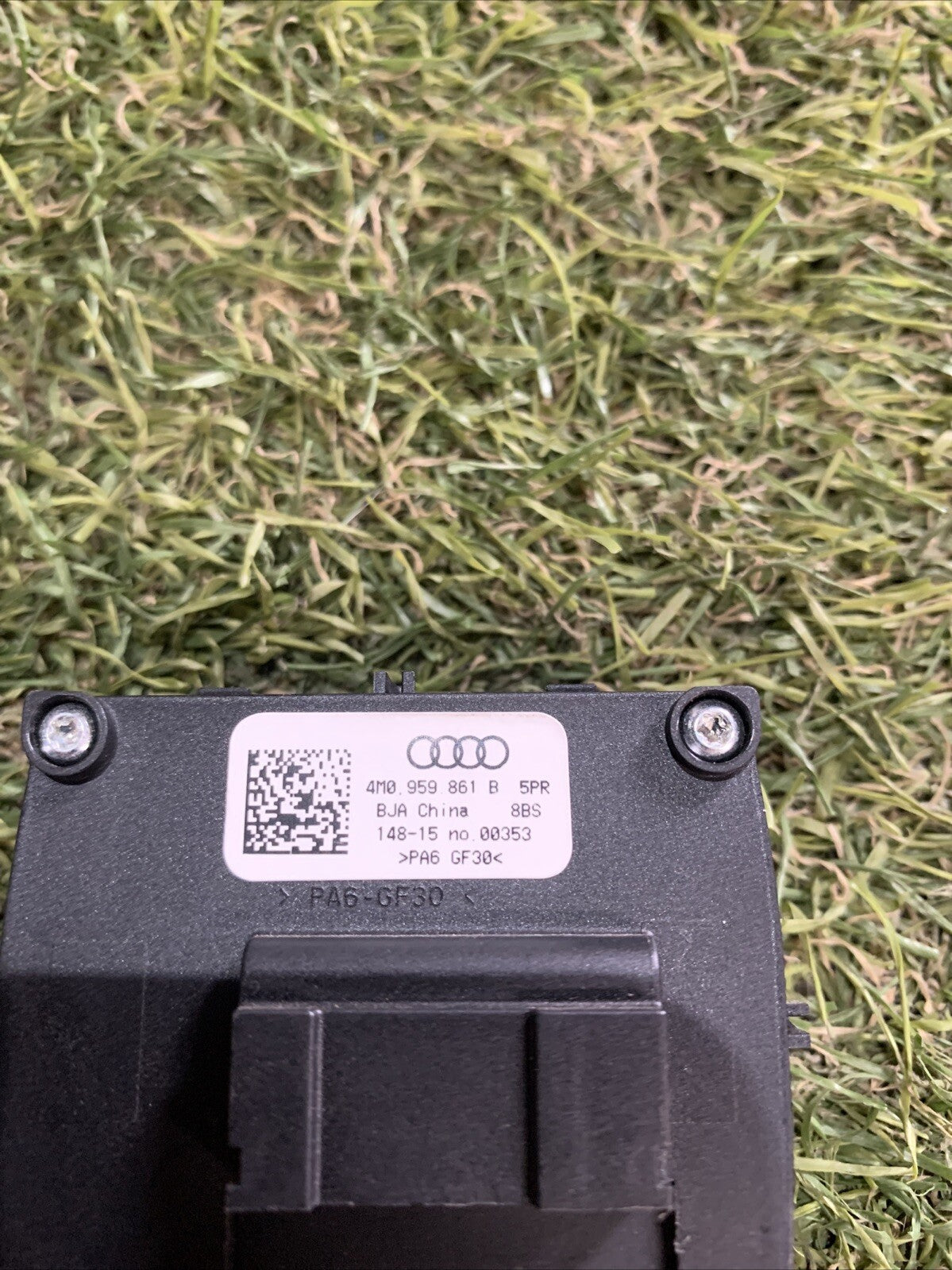 Pulsanti Piega Schienali Posteriori audi q7 4M0959861B