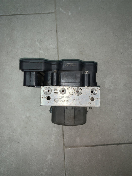 Centralina Pompa ABS Lancia Ypsilon 0265257028 52059124 0265956519