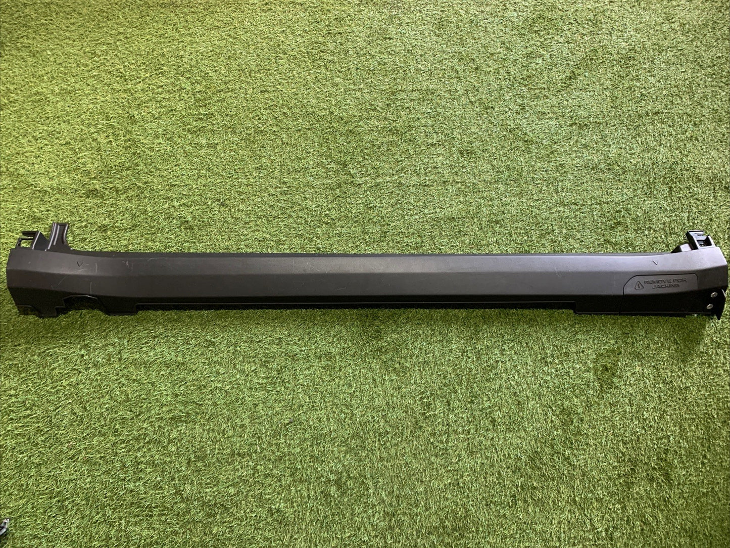 Minigonna Lato Sinistra Jeep Avenger 735730062 (2)