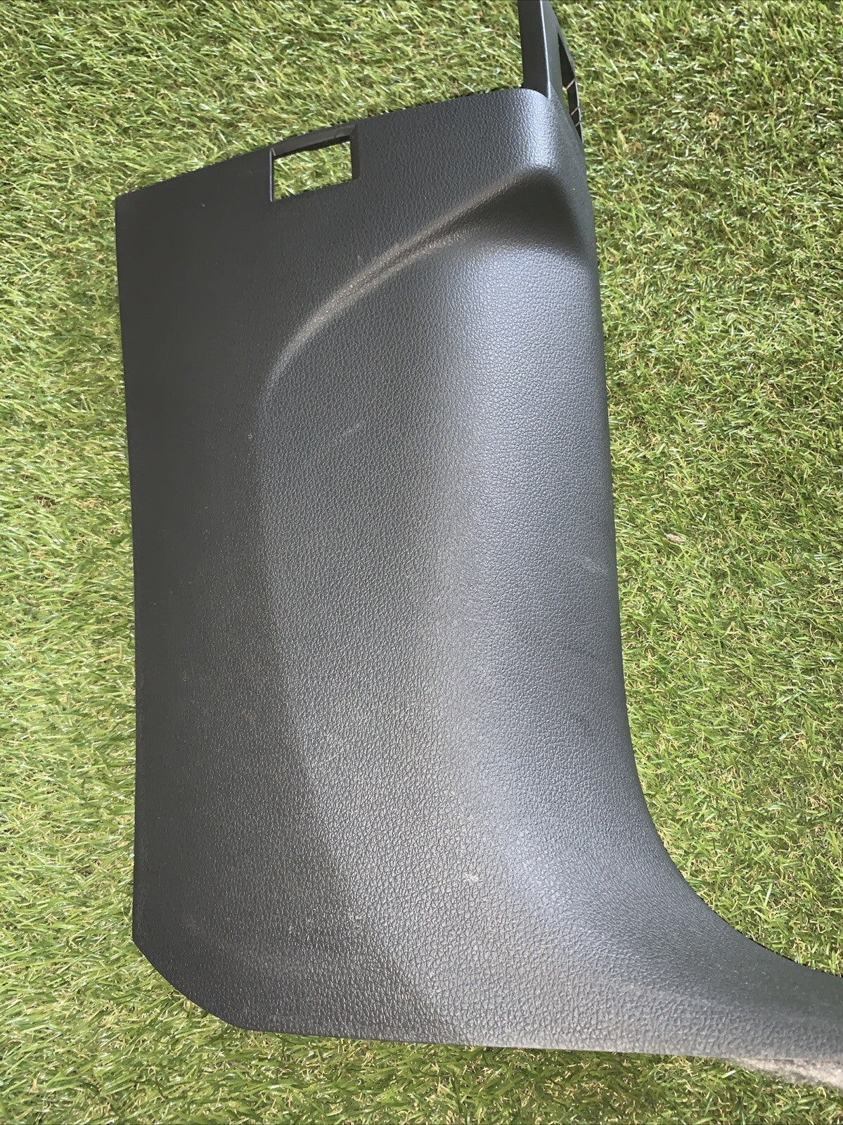 RIVESTIMENTO VANO PIEDI LATERALE ANTERIORE DESTRO AUDI Q7 2016 4M1867272A