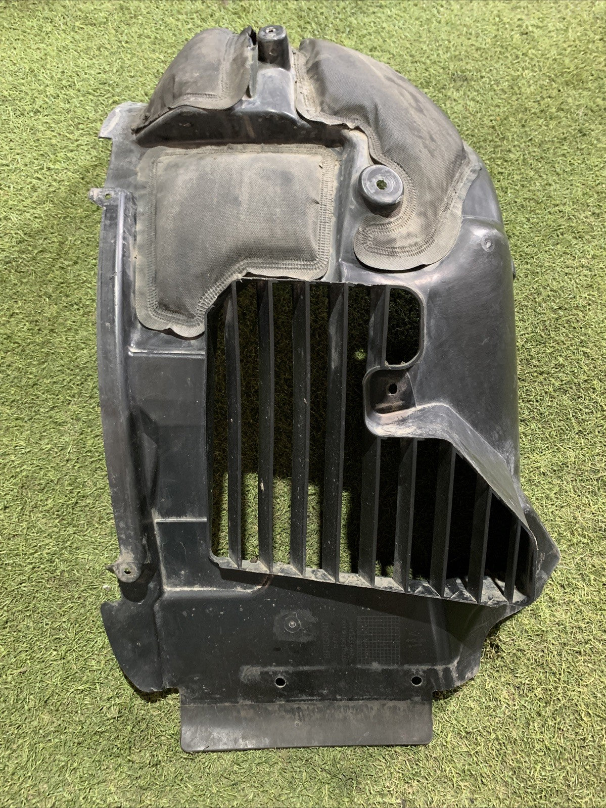 Parasassi Passaruota Anteriore Destro Maserati Levante 670032466