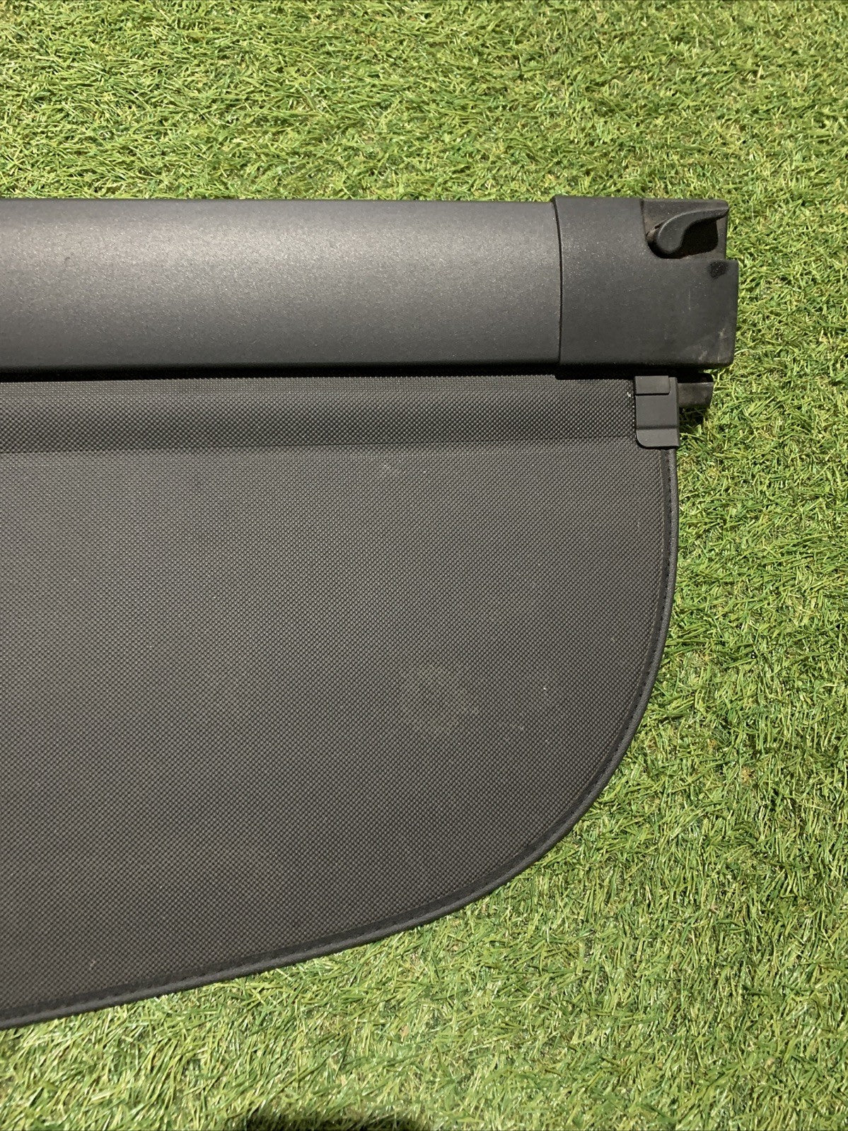 MENSOLETTA CAPPELLIERA POSTERIORE AUDI Q3 8U 2017 8U0863553B (2)