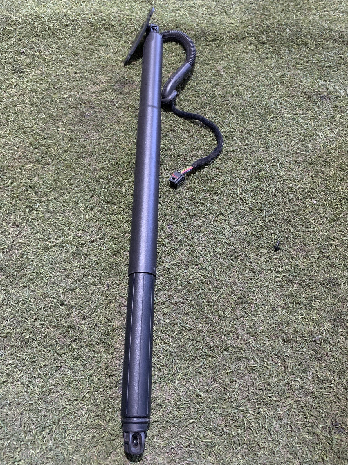 Pistoncino Elettrico SXCofano Baule Portellone Volkswagen Tiguan 2023 5NA827851E