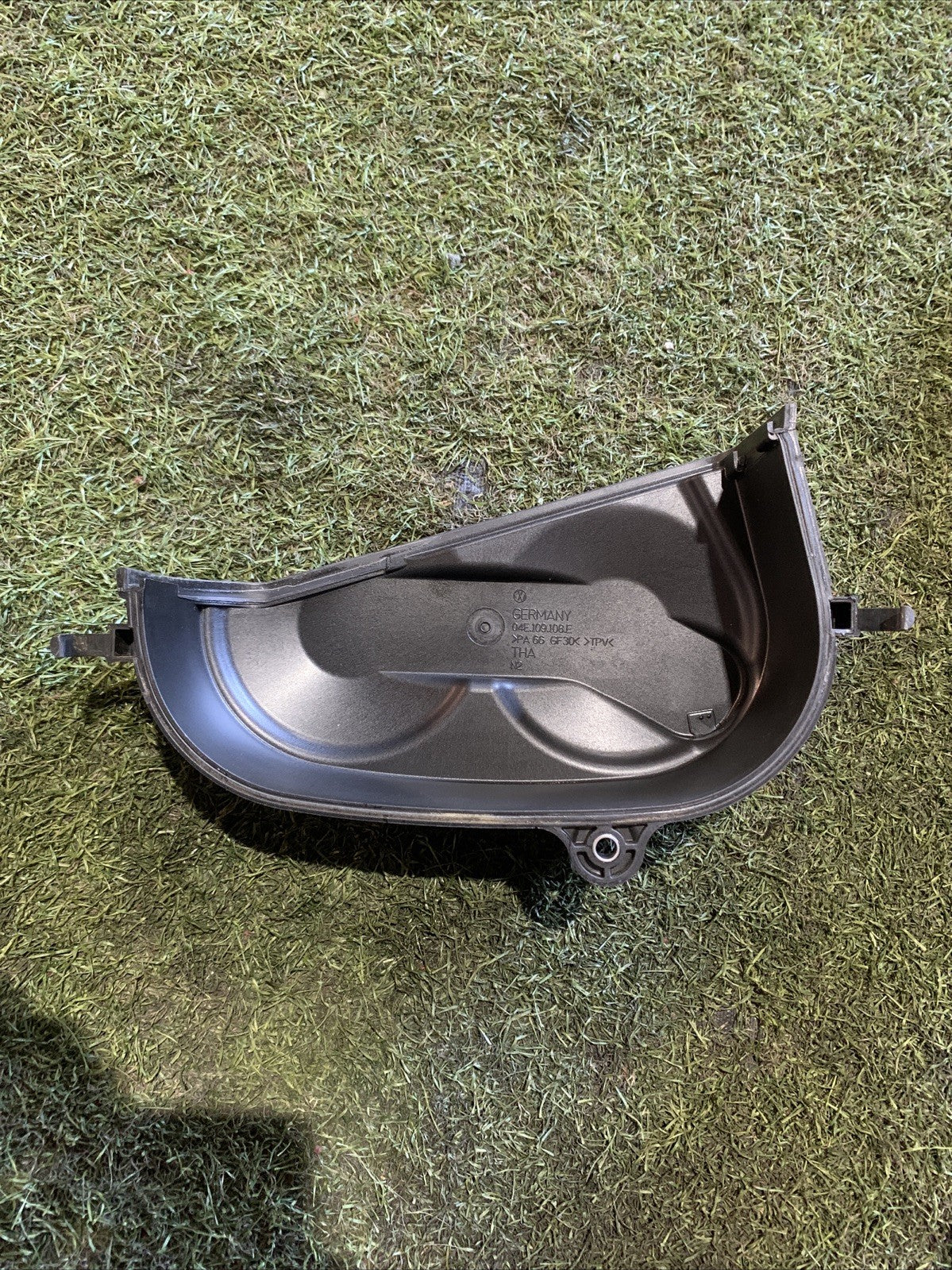 COPERCHIO DISTRIBUZIONE VOLKSWAGEN POLO 2024 1.0 Benzina DKL 04E109108E