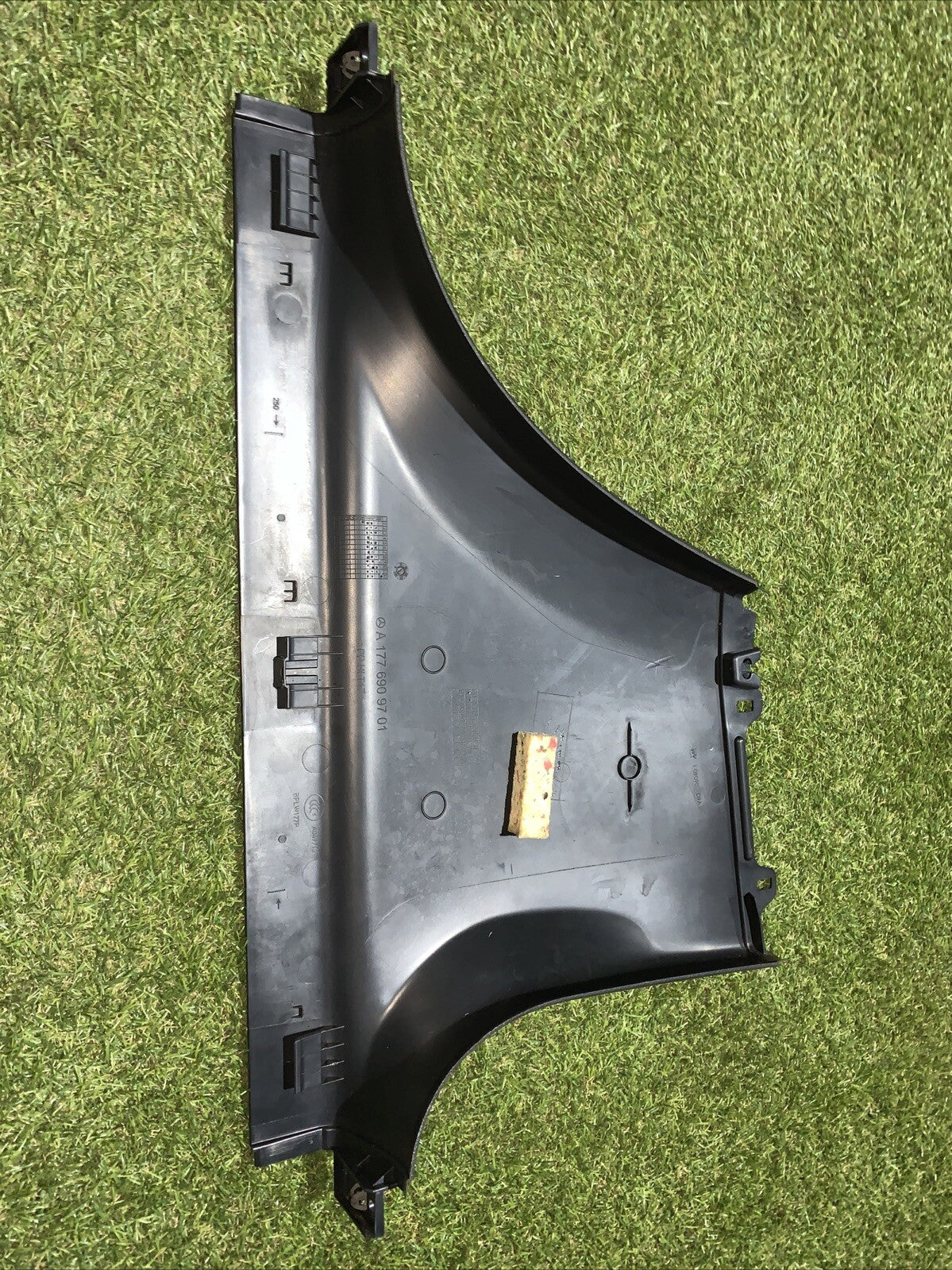 A1776909701 RIVESTIMENTO INTERNO MONTANTE CENTRALE INFERIORE SX MERCEDES W177