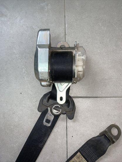 7P1170-P CINTURA PRETENSIONATORE ANTERIORE DESTRA TOYOTA AYGO 2005-2014