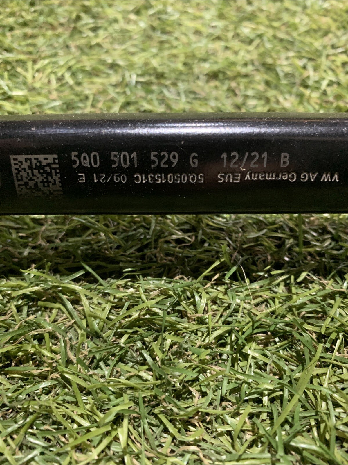 Braccio Oscillante Posteriore Sinistro Volkswagen Golf 8R 2.0 Benzina 5Q0501529G