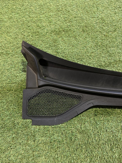 GRIGLIA GOCCIOLATOIO ANT. PER AUDI Q2 Serie (GAB) 81B819403 (16>)