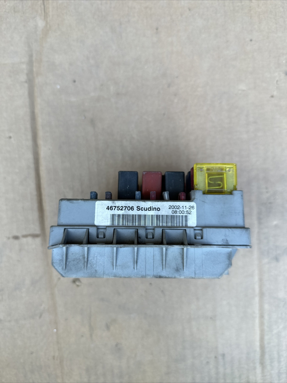 Scatola fusibili 46752706 Fiat Doblo Mk1 2000-2010 usata (0660)