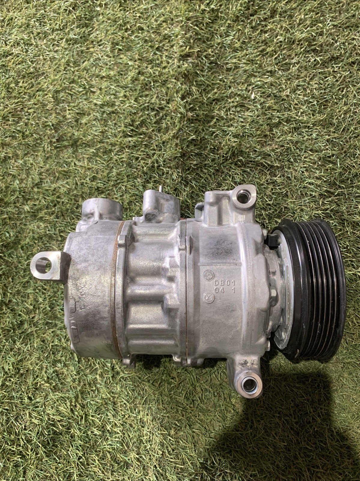 Compressore Aria Condizionata Volkswagen Tiguan 2023 1.5 Benzina 3Q0816803D