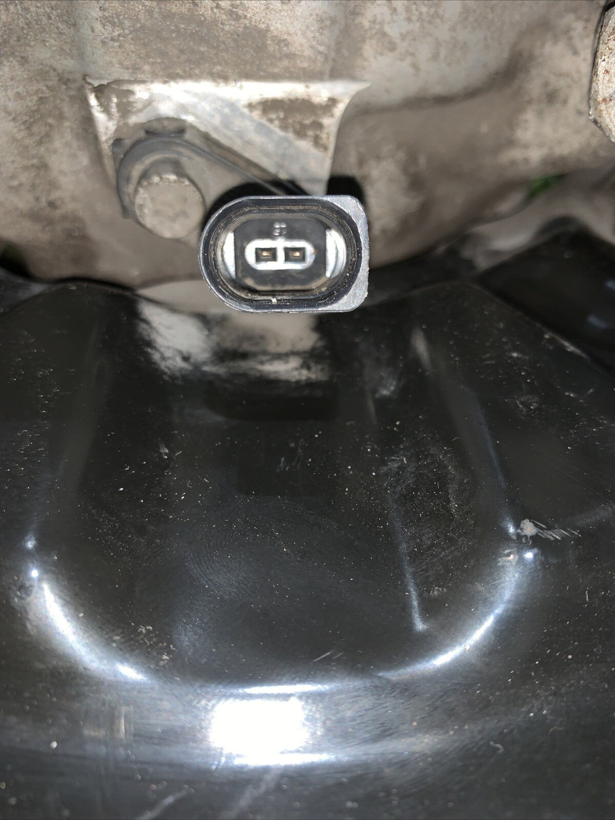 Mozzo Montante Fusello Posteriore Destro Volkswagen Golf 8R 2.0 Benzina