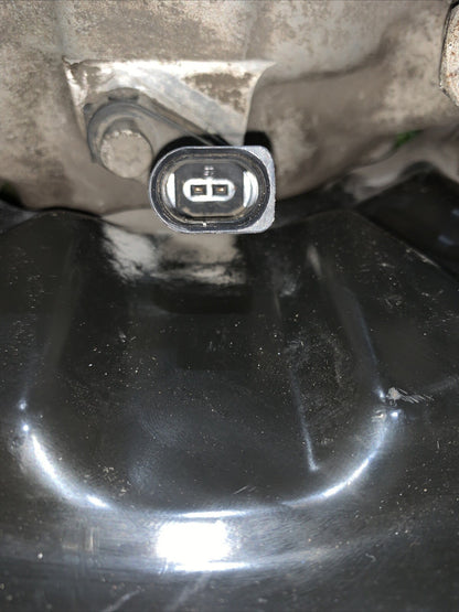 Mozzo Montante Fusello Posteriore Destro Volkswagen Golf 8R 2.0 Benzina