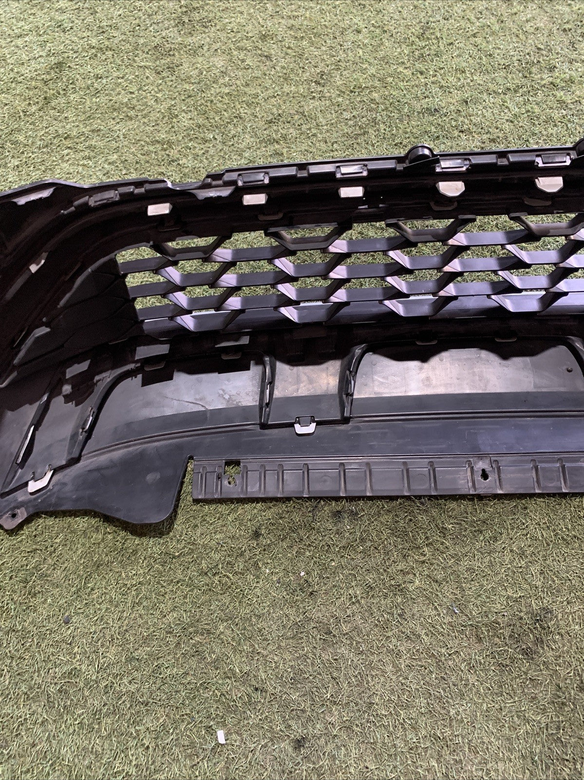 Paraurti Anteriore Inferiore Volkswagen T-Roc 2023 2GA805903K