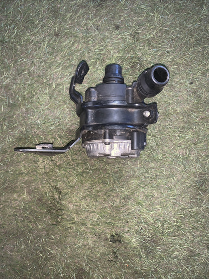 POMPA ACQUA MERCEDES BENZ C GLC CLASSE W205 W213 W253 AUX 2014-2023 A0005002686