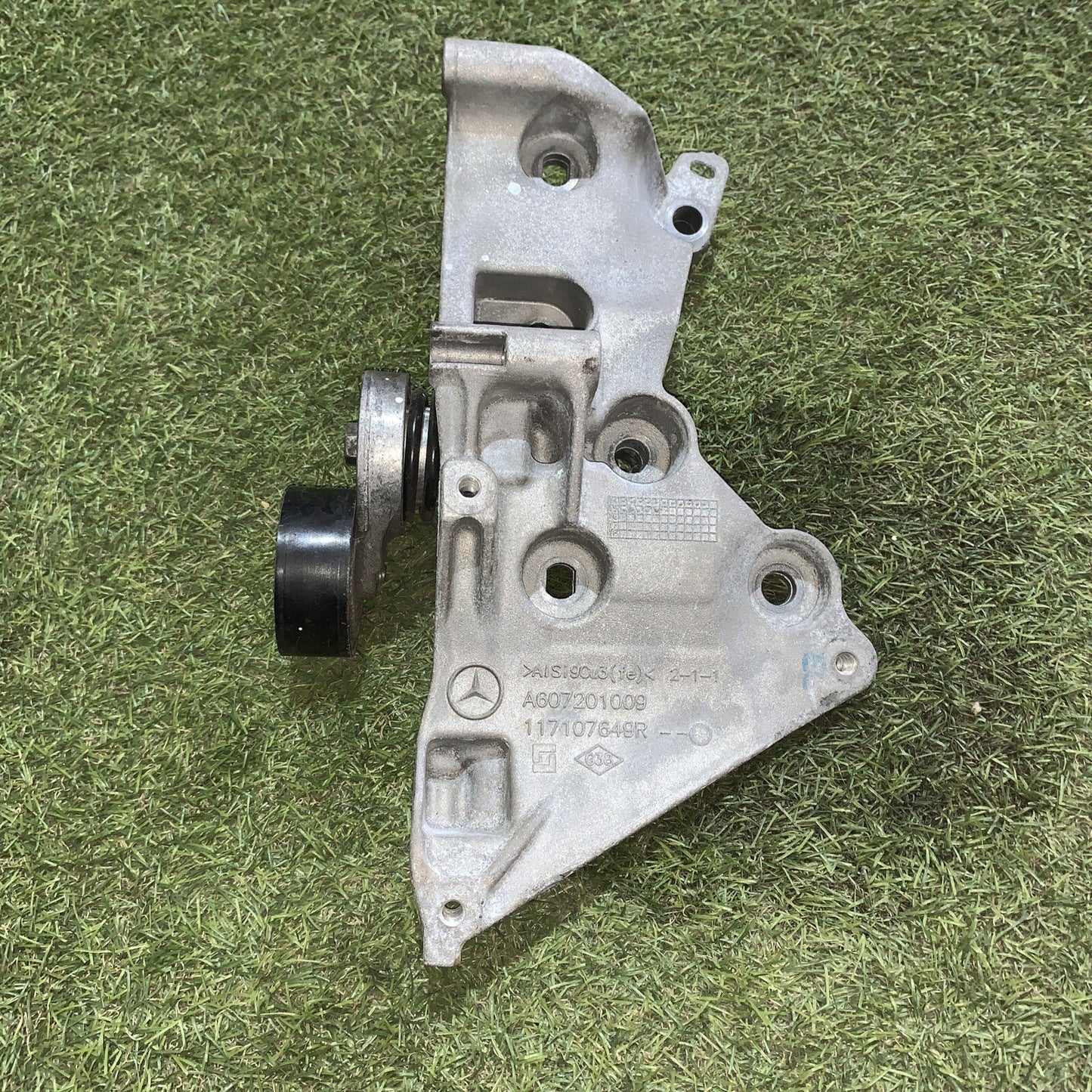 A607201009 117107649R Tendicinghia servizi MERCEDES CLASSE A W176 2018