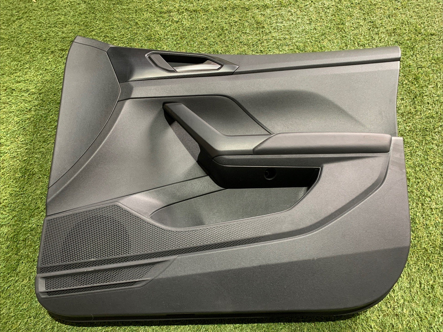 Pannello Porta Interno Anteriore Destro Volkswagen T-Cross 2GM867012B (2)