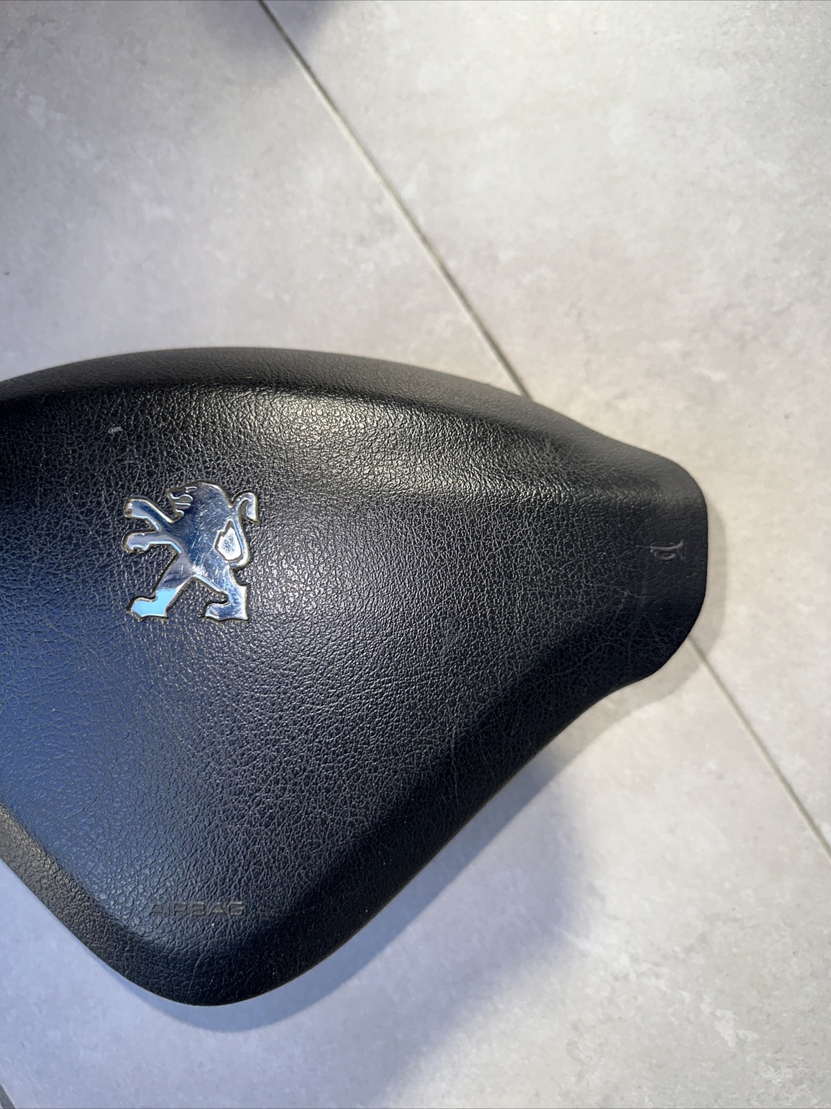 Airbag volante peugeot 207 anno 2007 originale cod 96500674zd