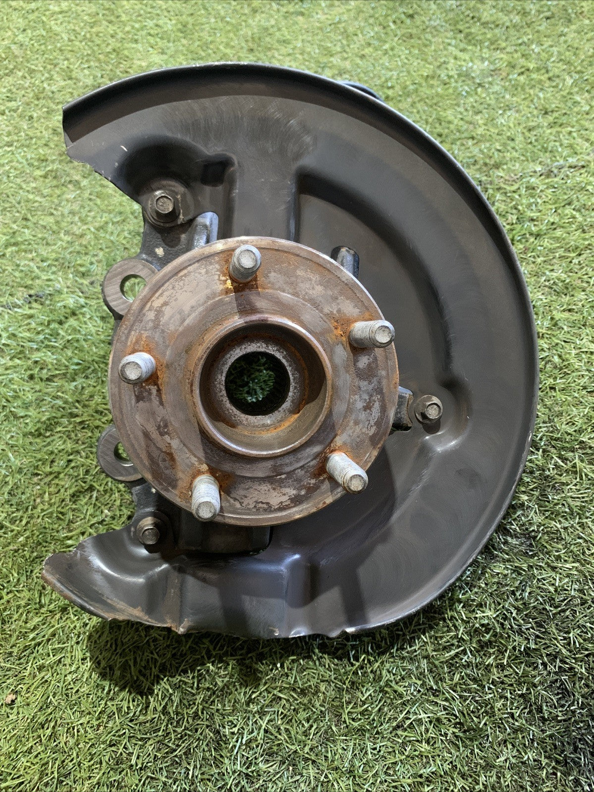 Mozzo montante fuselloAnteriore Sinistro Ford Focus 2017 1.5 Diesel AV613K171DAC