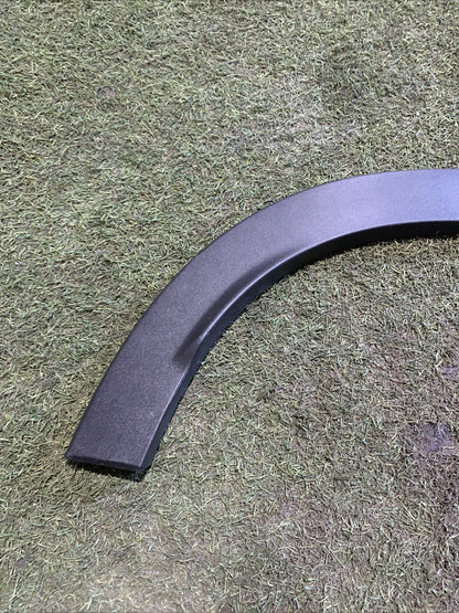 Modanatura Parafango Posteriore Destro Jeep Avenger 2025 735729932 (2)