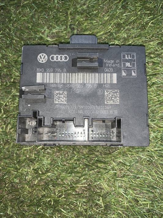 8X0959795B CENTRALINA COMFORT PORTA POSTERIORE SINISTRA AUDI Q3 2011