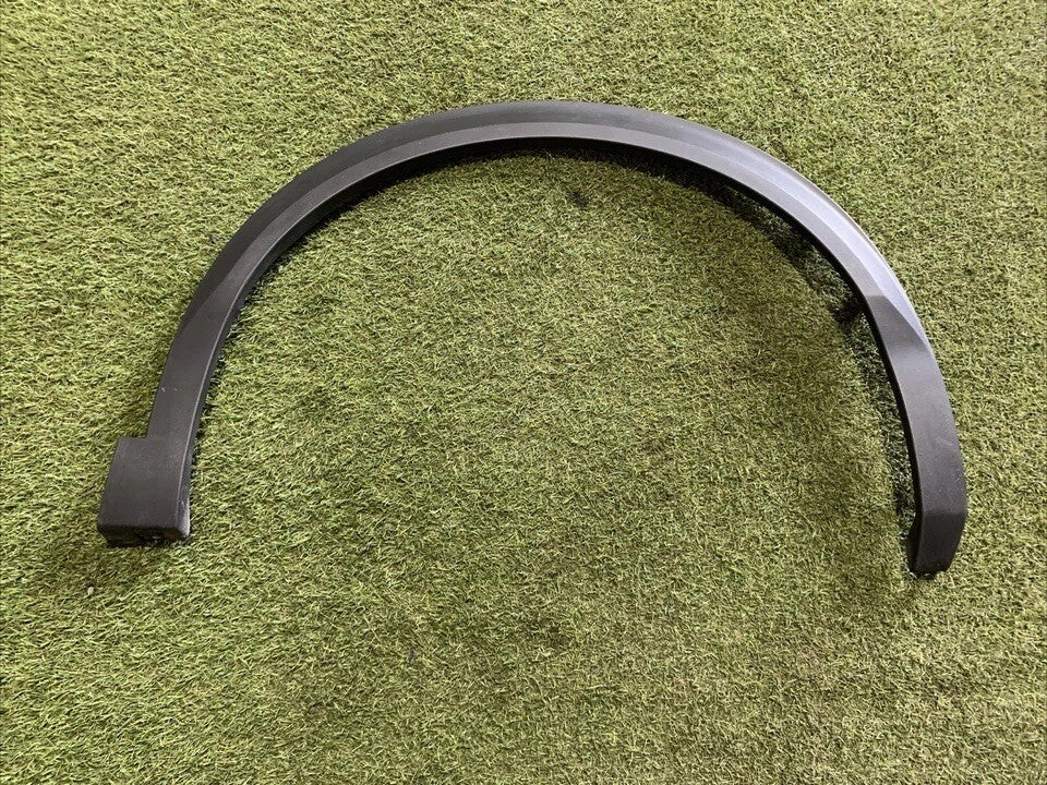 MODANATURA PARAFANGO ANT DX PER PEUGEOT 2008 Serie 9825736680 (19>)