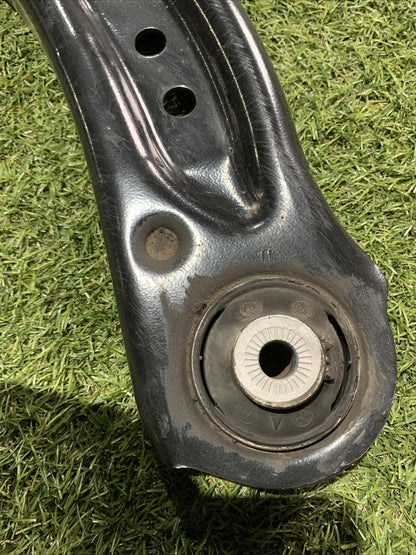 Braccio Oscillante Inferiore Anteriore Sinistro Volkswagen Golf 8 2.0 Benzina 