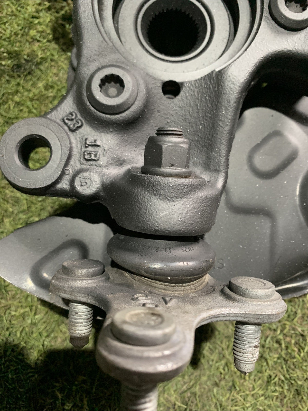 Mozzo Fusello Anteriore Destro Volkswagen T-roc 1.6 Diesel 5Q0407254A