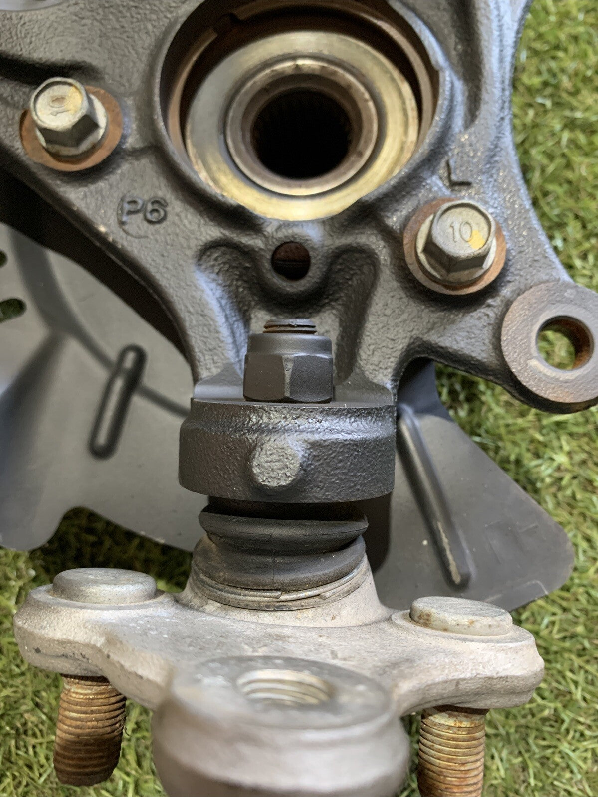 Mozzo Montante Fusello Anteriore Sinistro Hyundai Kona 1.6 Diesel 51715J9000