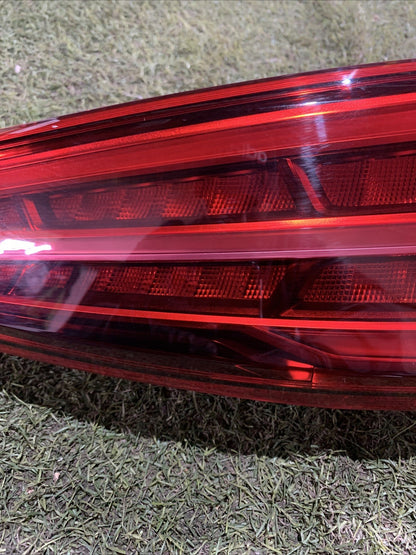FARO FANALE STOP POSTERIORE DESTRO AUDI Q3 2018 8U0945094M