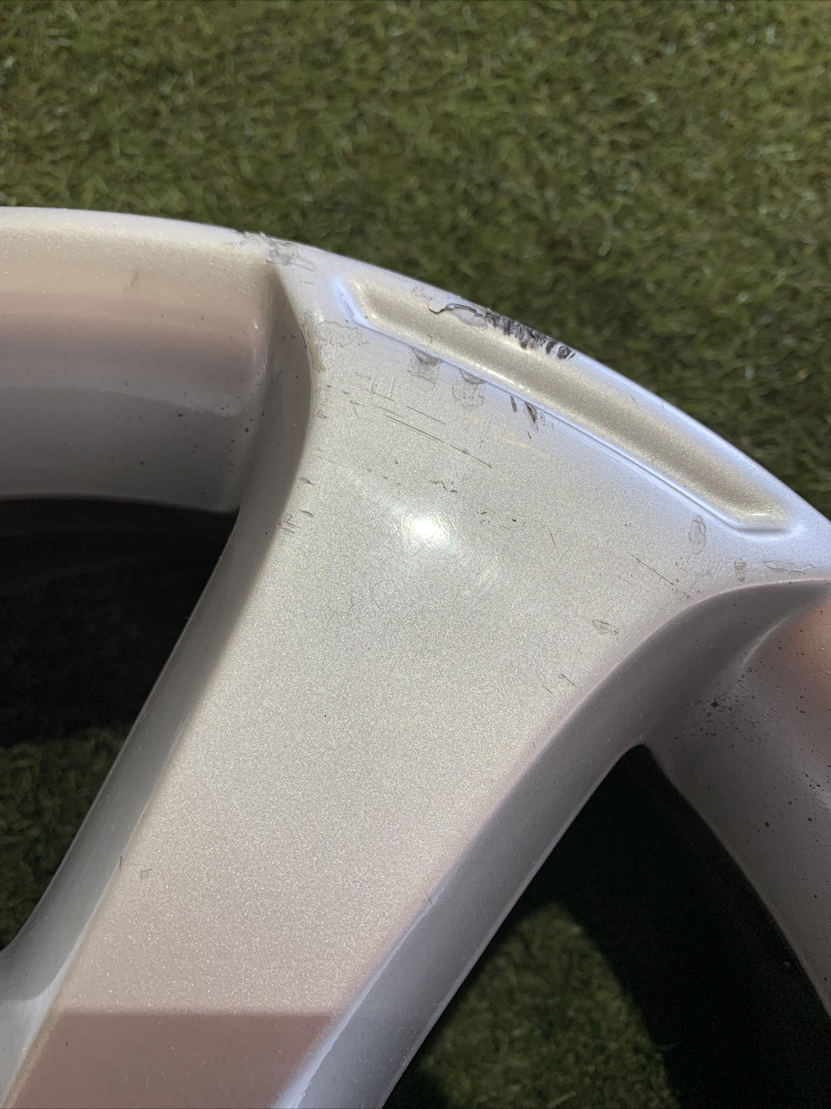 6R0071495A CERCHIO IN LEGA DA 15 POLLICI 5 FORI 6JX15H2ET40 VOLKSWAGEN POLO 6R(3