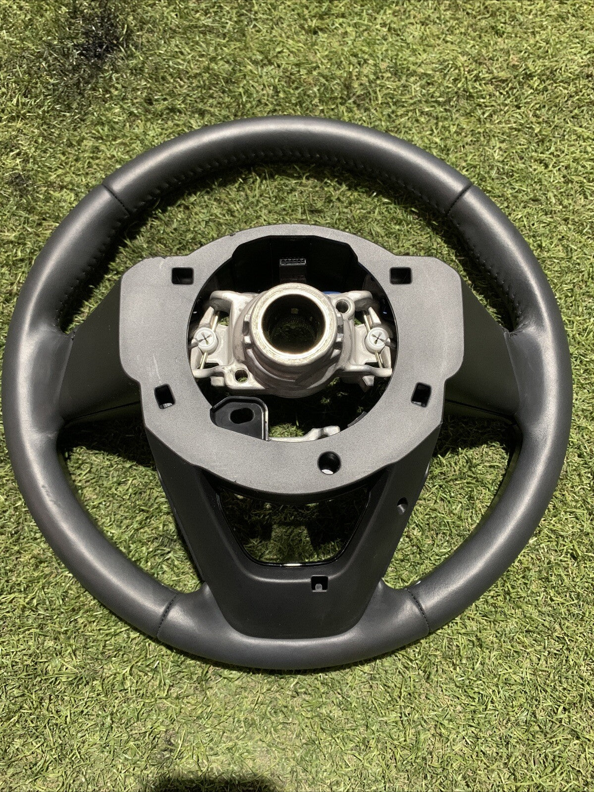 VOLANTE CON COMANDI TOYOTA YARIS (XP210) 2022 45100K0110