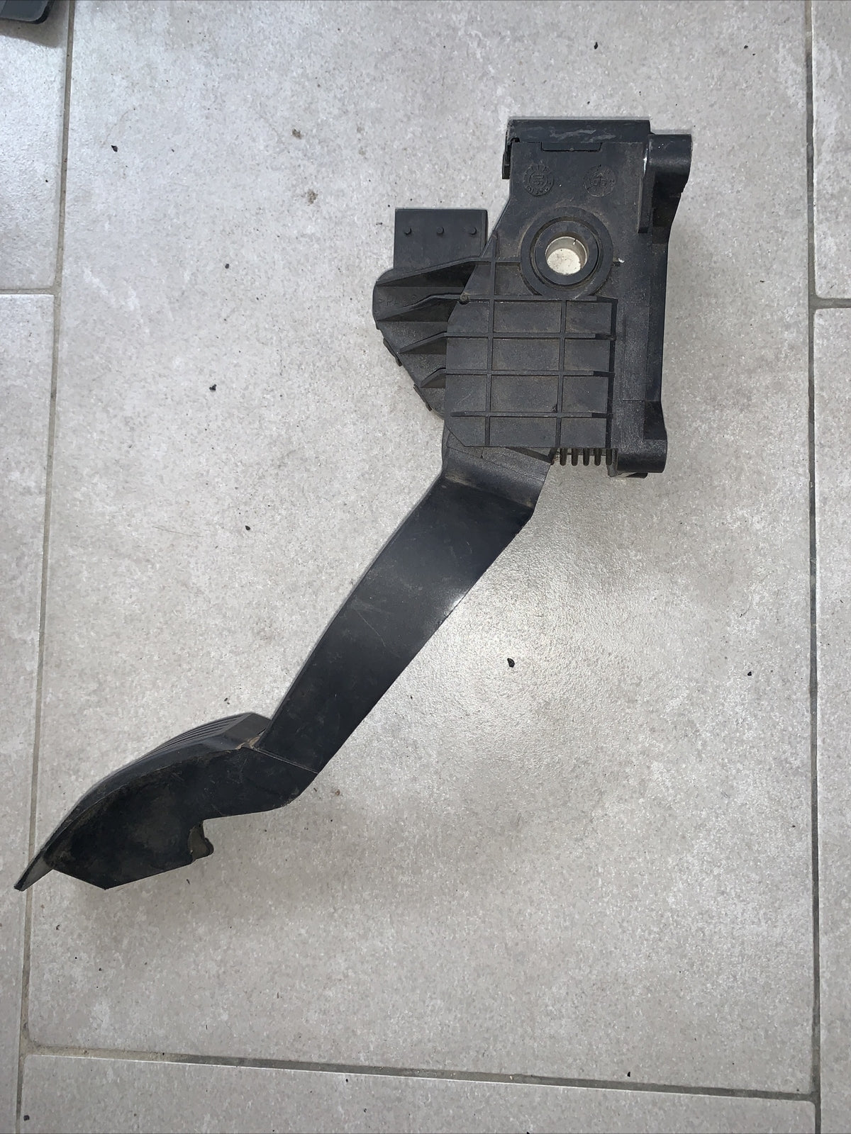 PEDALE ACCELERATORE FIAT GRANDE PUNTO-PUNTO EVO  55702020