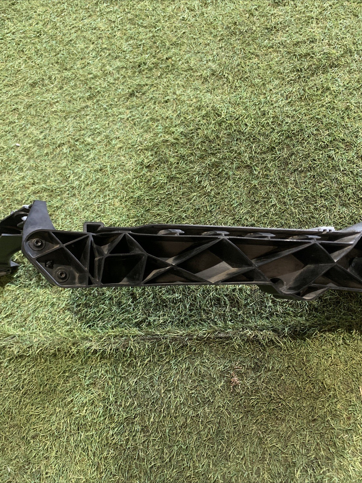 Staffa Faro Anteriore Destro Audi Q2 81A805608B