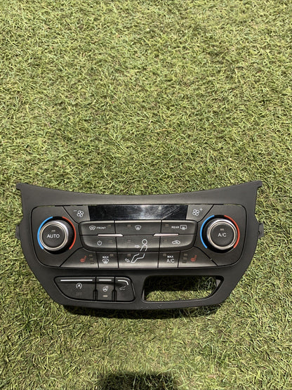 COMANDI CLIMA PER FORD Kuga Serie GJ5T-18C612-DG (16>19)